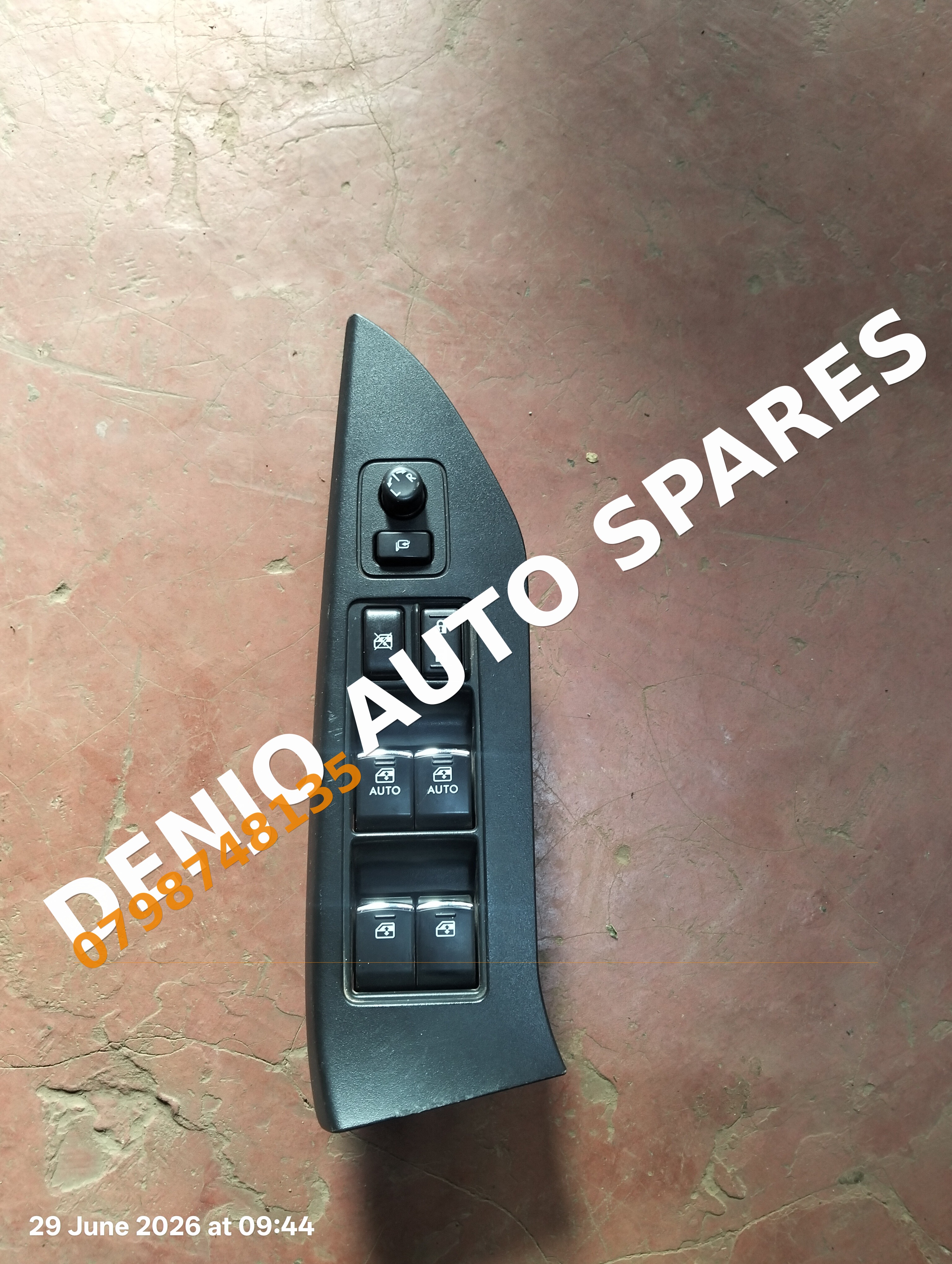 Subaru Forester SJ5 Main Switch
