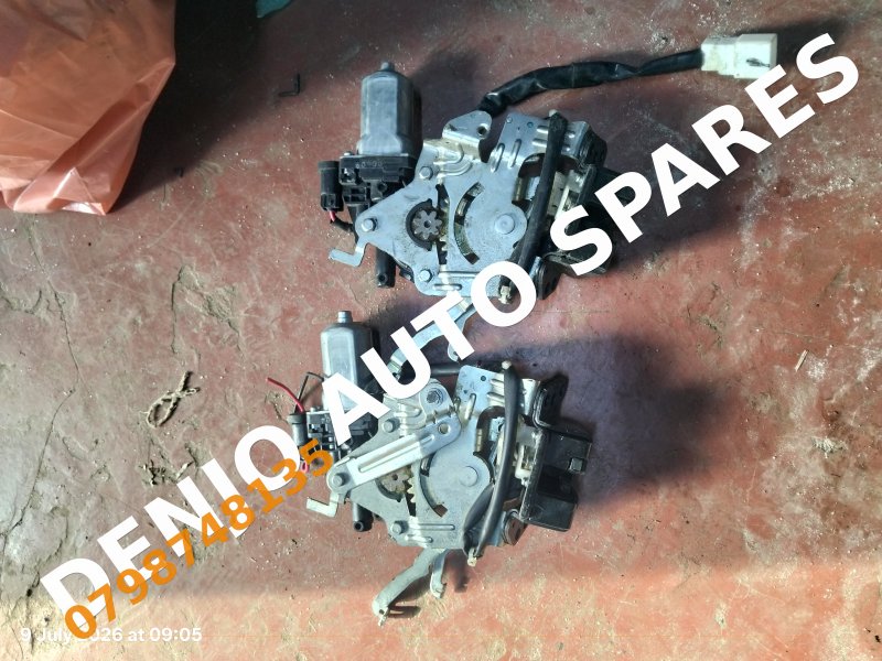 Toyota Alfard Automatic Boot lock